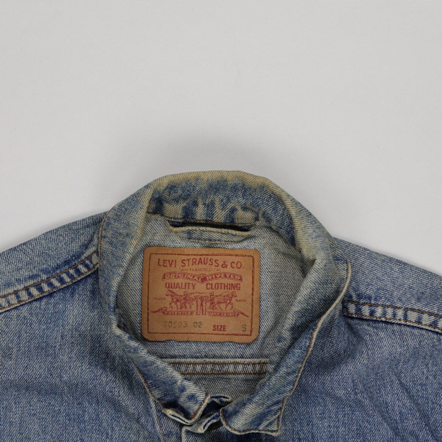 Levi's Vintage Custom Painted Pin-Up Girl Denim Jacket Light Blue Size S Cotton Denim