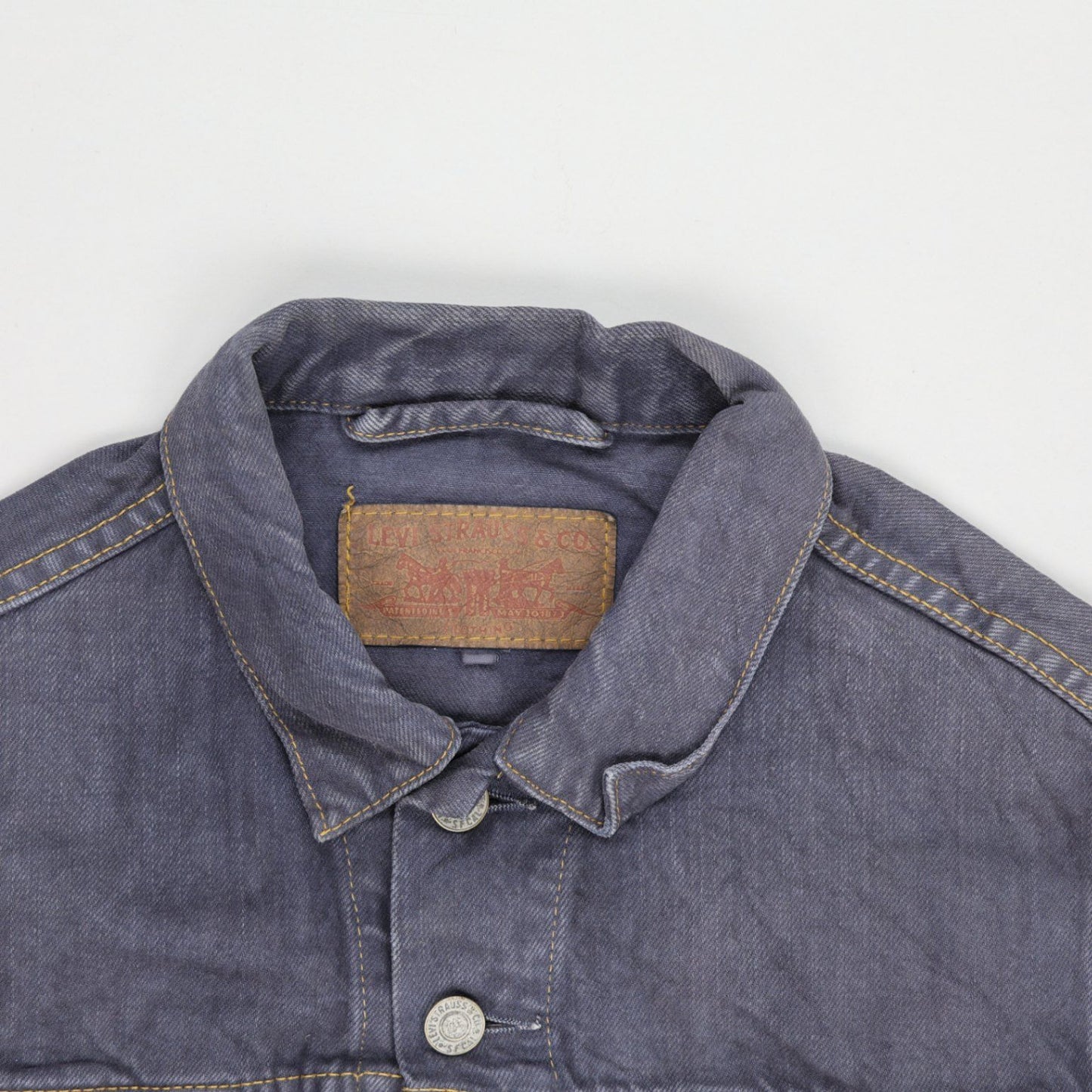 Levi's Blue Denim Trucker Jacket Large 100 Percent Cotton
