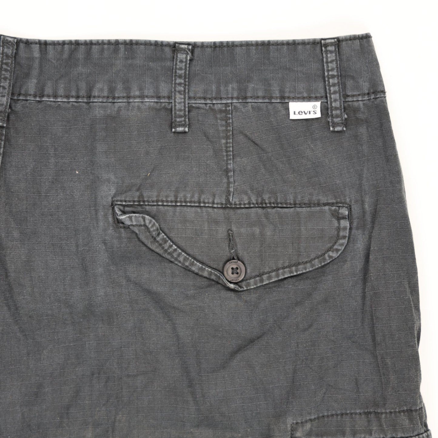 Levi's Black Cargo Shorts 36 Inch Waist 28 cm Inseam Cotton Men's Clothing
