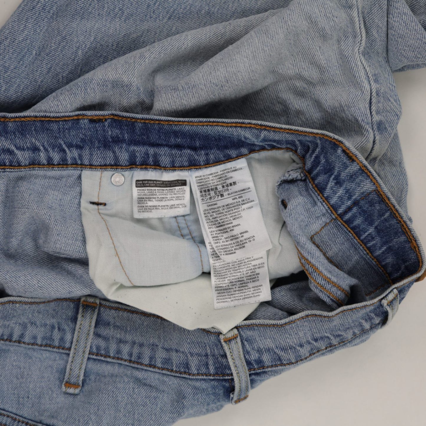 Levi's 569 Loose Fit Light Blue Denim Shorts W38 100% Cotton
