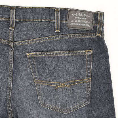 Levi Strauss Signature Athletic Blue Denim Shorts Size 36 79 Cotton 20 Polyester 1 Elastane Casual