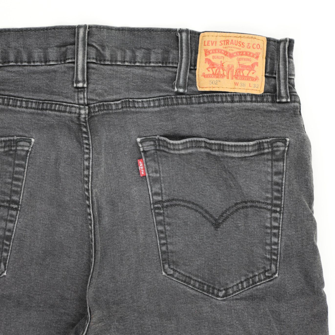 Levi's 502 Black Denim Cut-Off Shorts W38 10 Inch Inseam Cotton