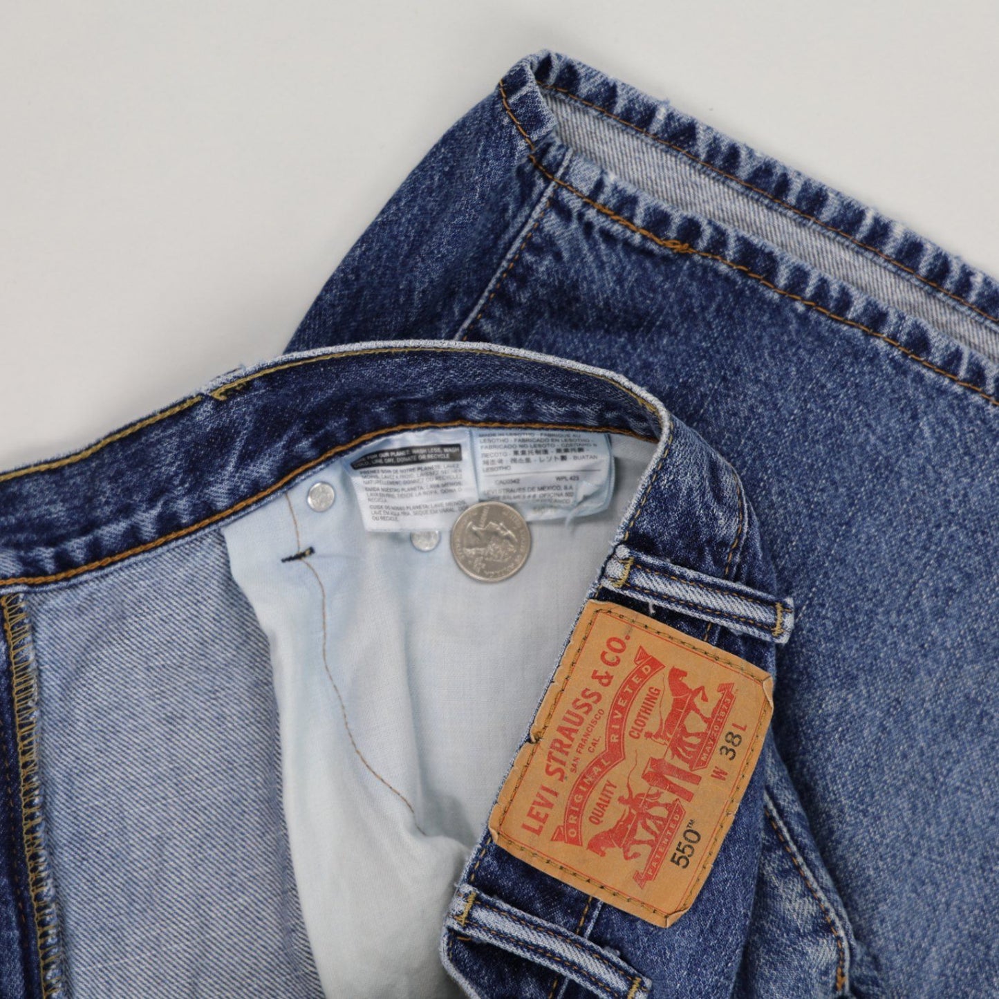 Levi's 550 Vintage Denim Shorts Blue W38 Cotton