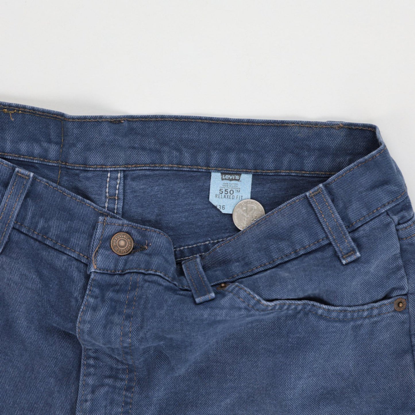Levi's 550 Relaxed Fit Blue Denim Shorts 36W Cotton Vintage