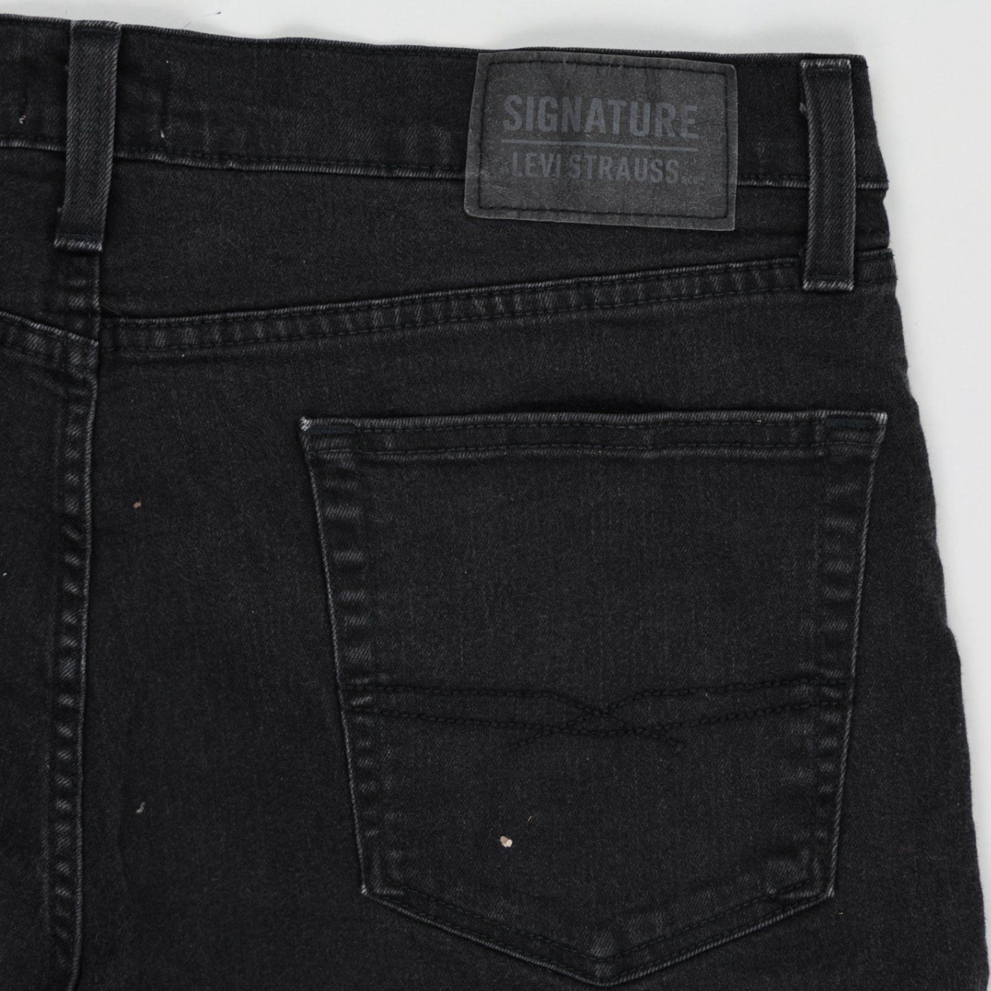 Levi Strauss Signature Black Denim Shorts for Men Size 36 77 Cotton 21 Polyester 2 Elastane