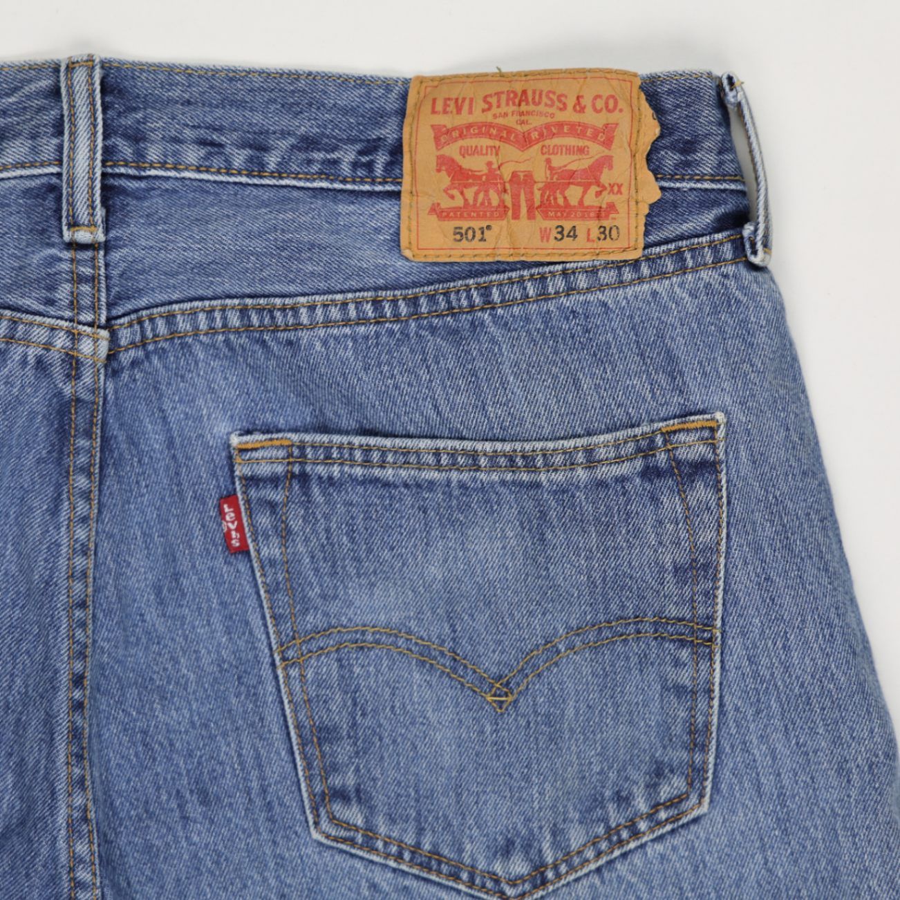 Levi's 501 Men's Vintage Distressed Denim Shorts Classic Blue W34 L30 100% Cotton