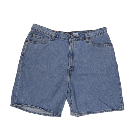 Levi's Vintage Light Blue Denim Shorts Women's 20W 9 Inch Inseam Cotton Relaxed Fit