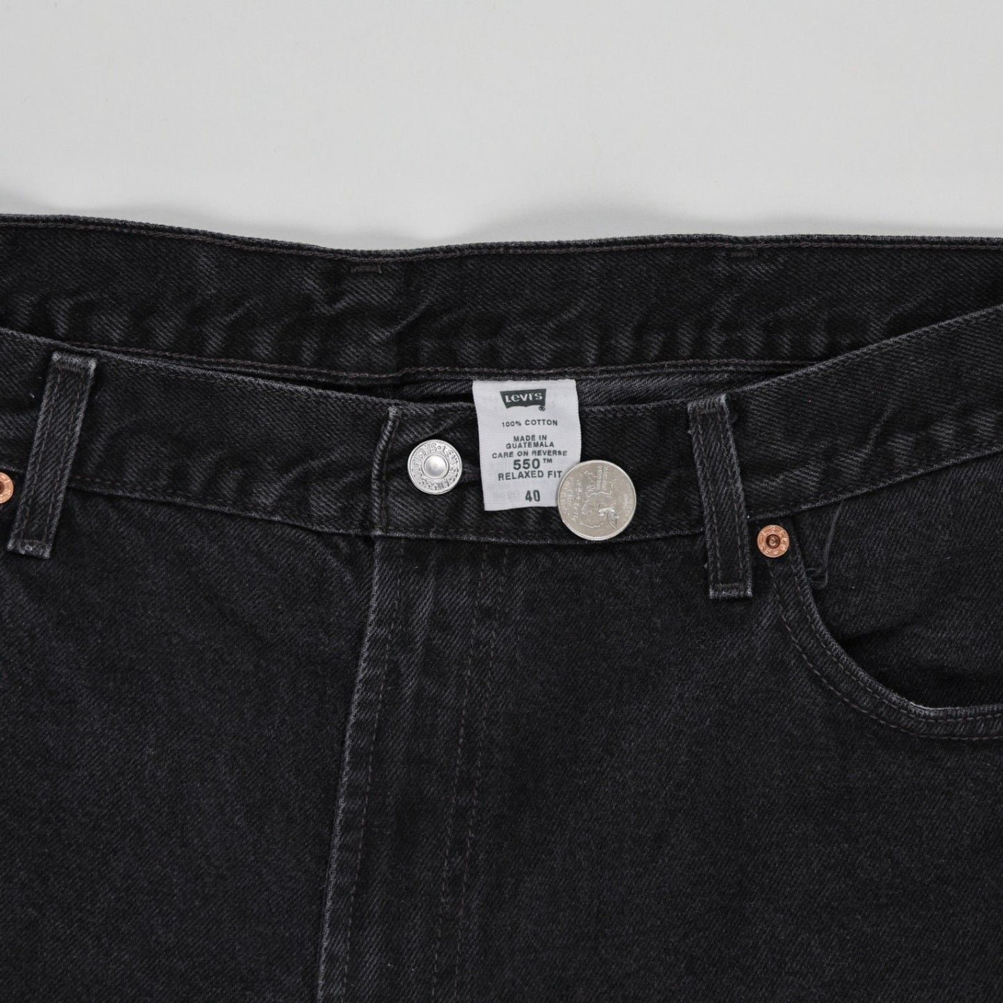 Levi's 550 Relaxed Fit Black Denim Shorts 40W 100% Cotton Vintage Men's Clothing
