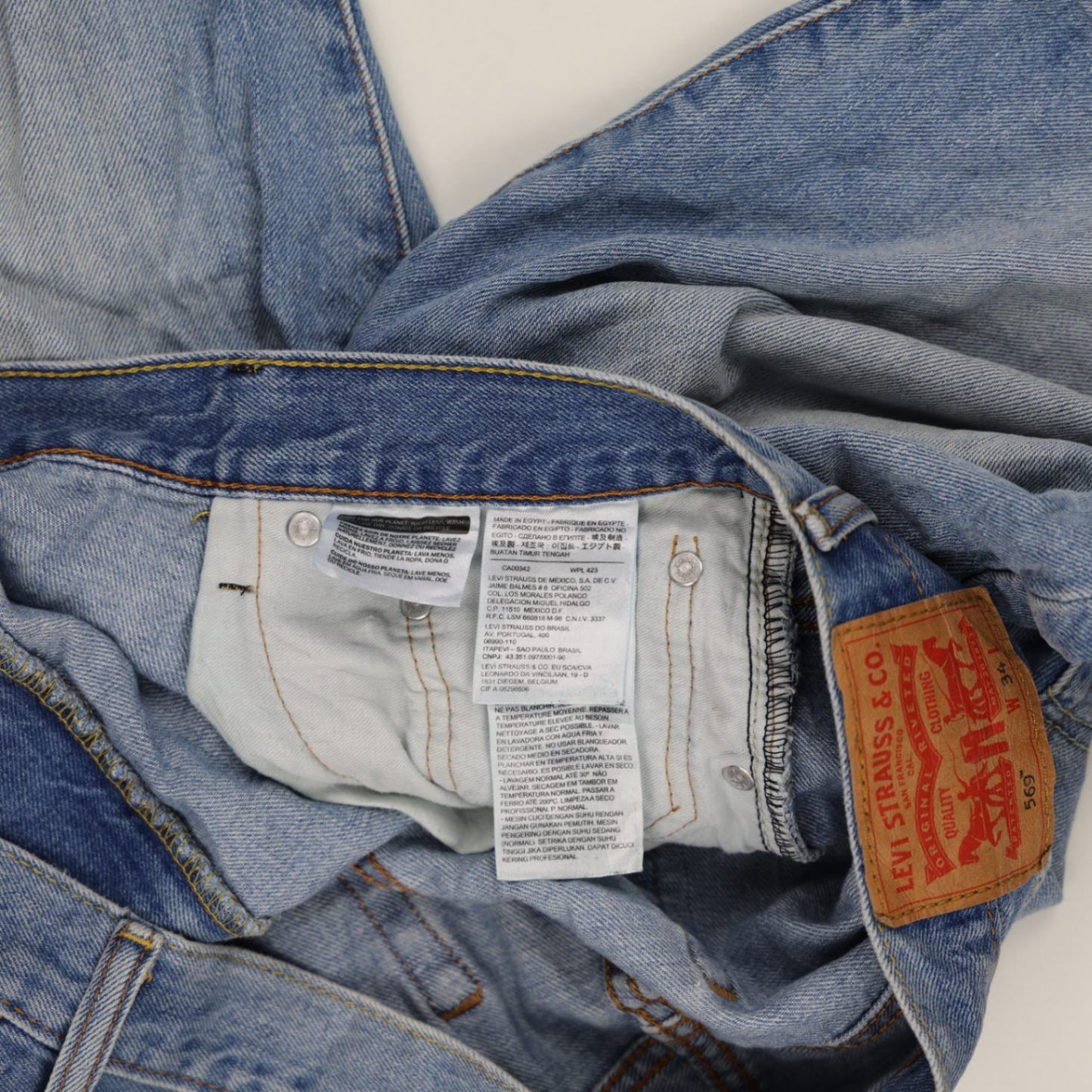 Levi's 569 Men's Light Blue Denim Shorts Size 34 100% Cotton