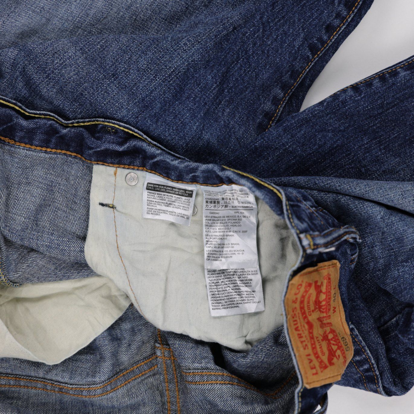 Levi's 569 Men's Blue Denim Jean Shorts W40 100% Cotton