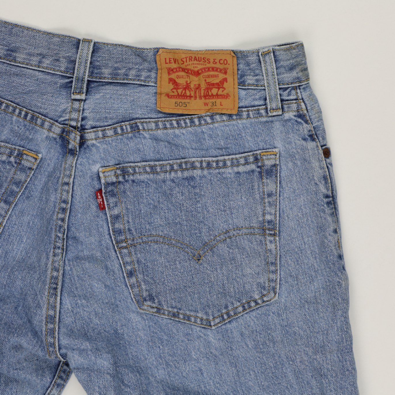 Levi's 505 WaterLess Denim Shorts Mid Blue W31 Cotton Vintage
