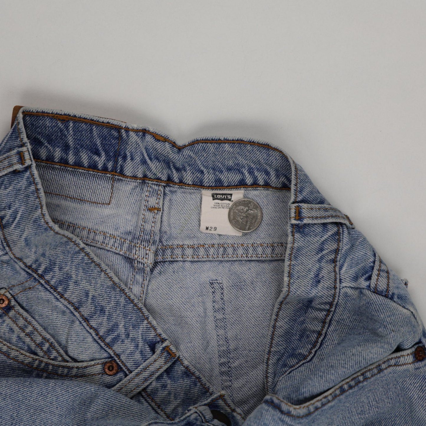 Levi's 560 Vintage Light Blue Denim Shorts Relaxed Fit W29 Cotton