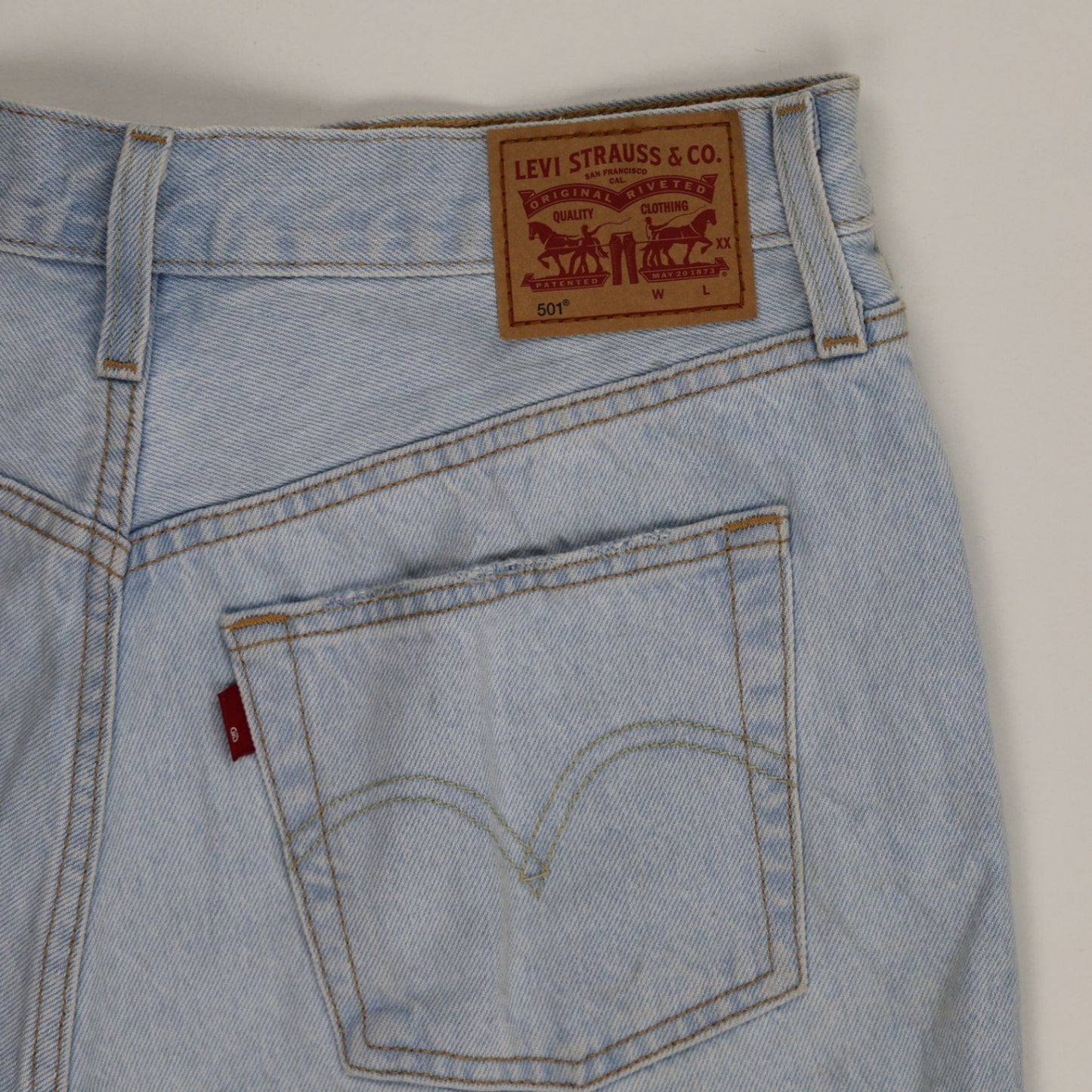 Levi's 501 Waterless High-Waisted Distressed Denim Shorts Light Blue W27 100% Cotton Vintage