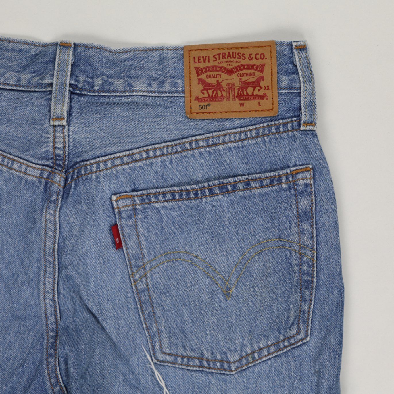 Levi's 501 Women's Blue Distressed Denim Shorts W31 100% Cotton Vintage Style