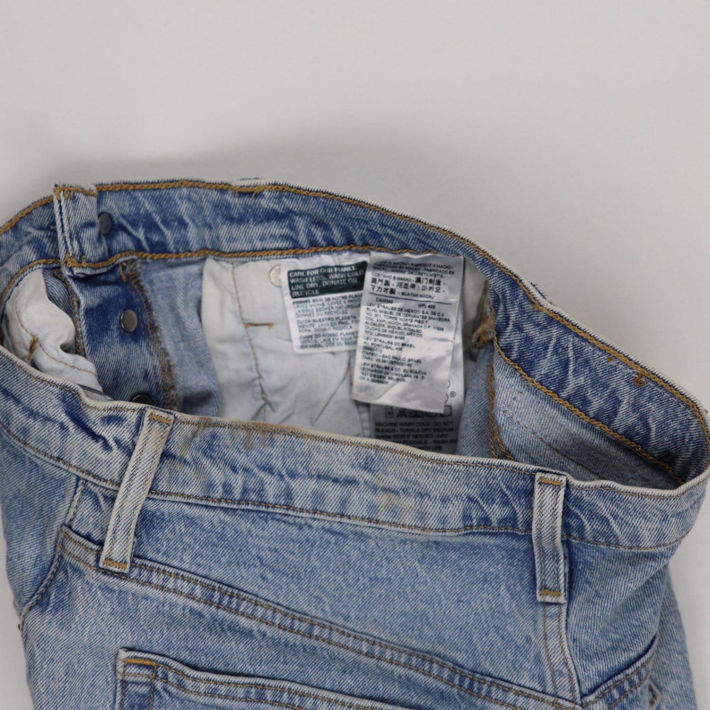 Levi's 501 High Waisted Vintage Blue Denim Shorts W31 100% Cotton