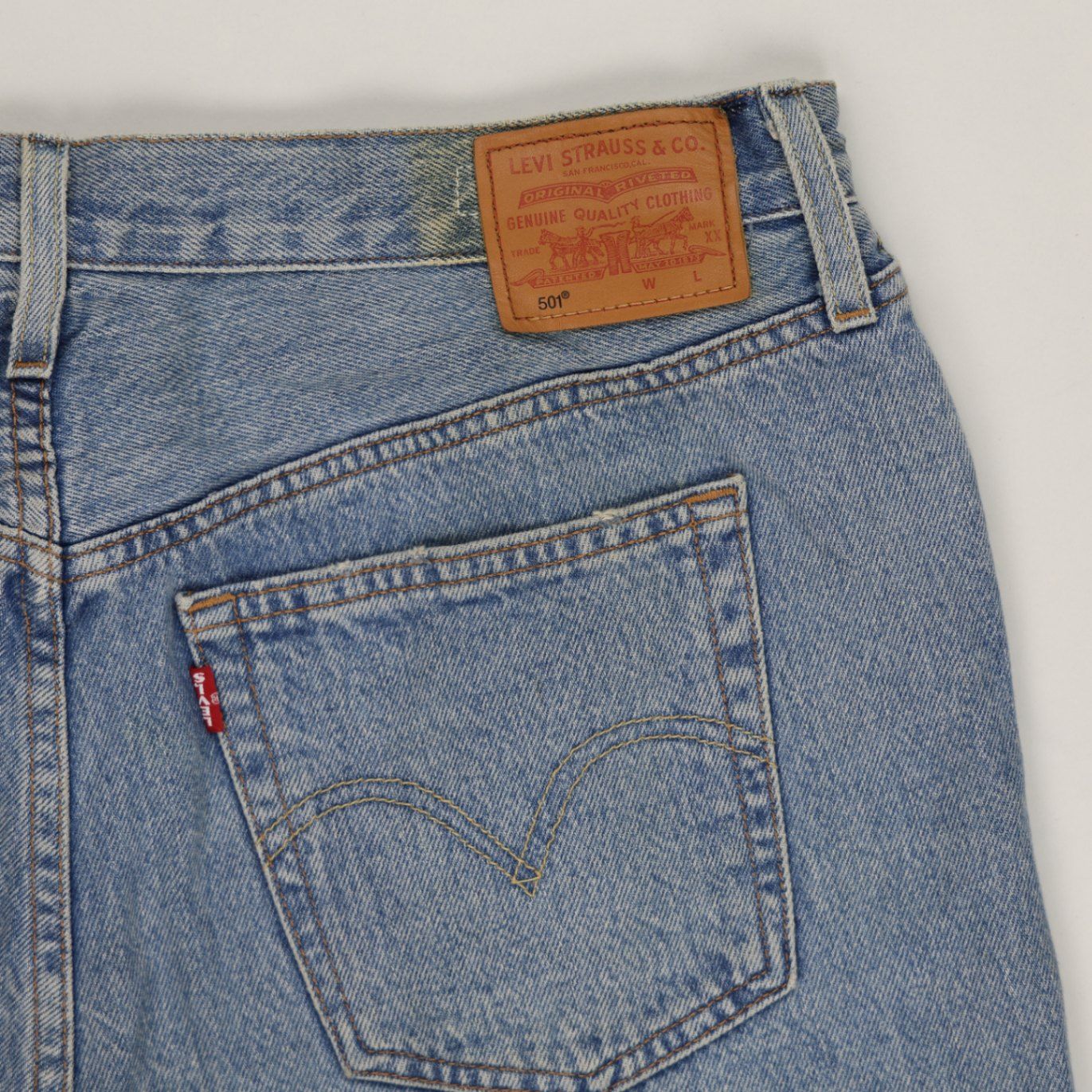 Levi's 501 Women's Vintage High Waisted Denim Shorts Blue W31 100% Cotton