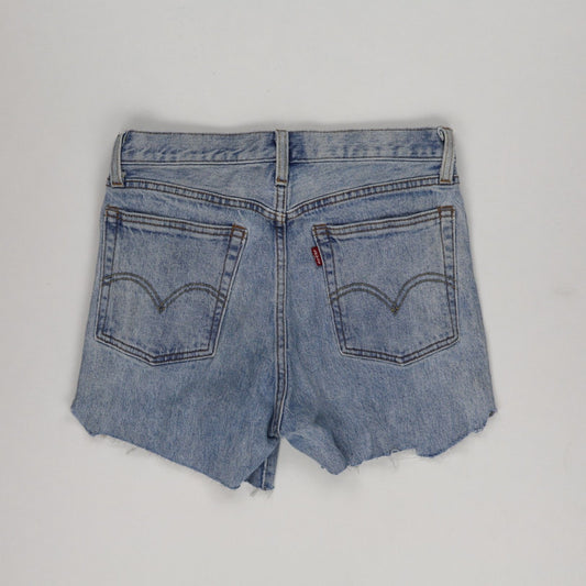 Levi's Vintage Light Blue Denim Cut Off Shorts Size 28 Women's 6 Inch Inseam