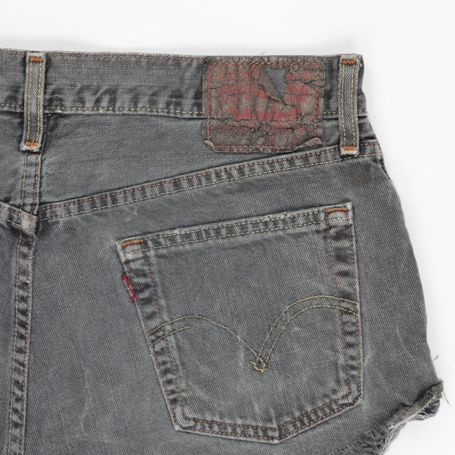 Levi's Vintage 559 Black Denim Cut Off Shorts W32 100% Cotton Womens