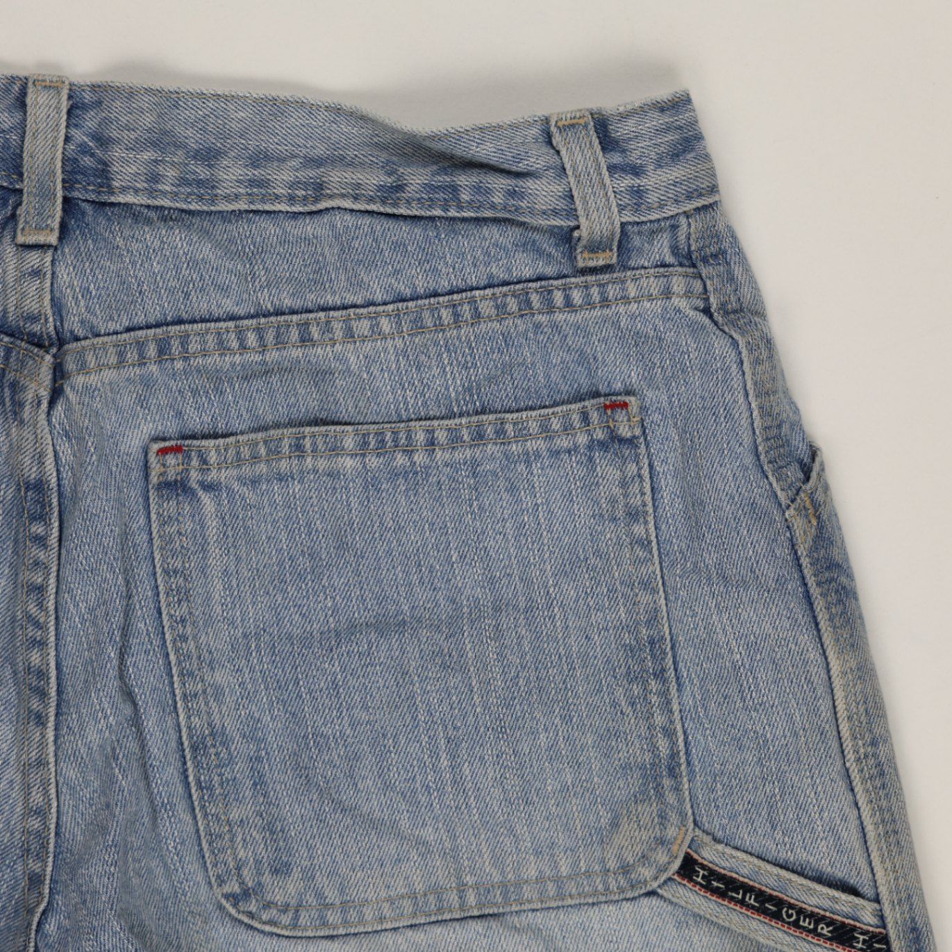 Tommy Hilfiger Women's Denim Shorts Blue Size 8 Waist 30 Inches 100% Cotton