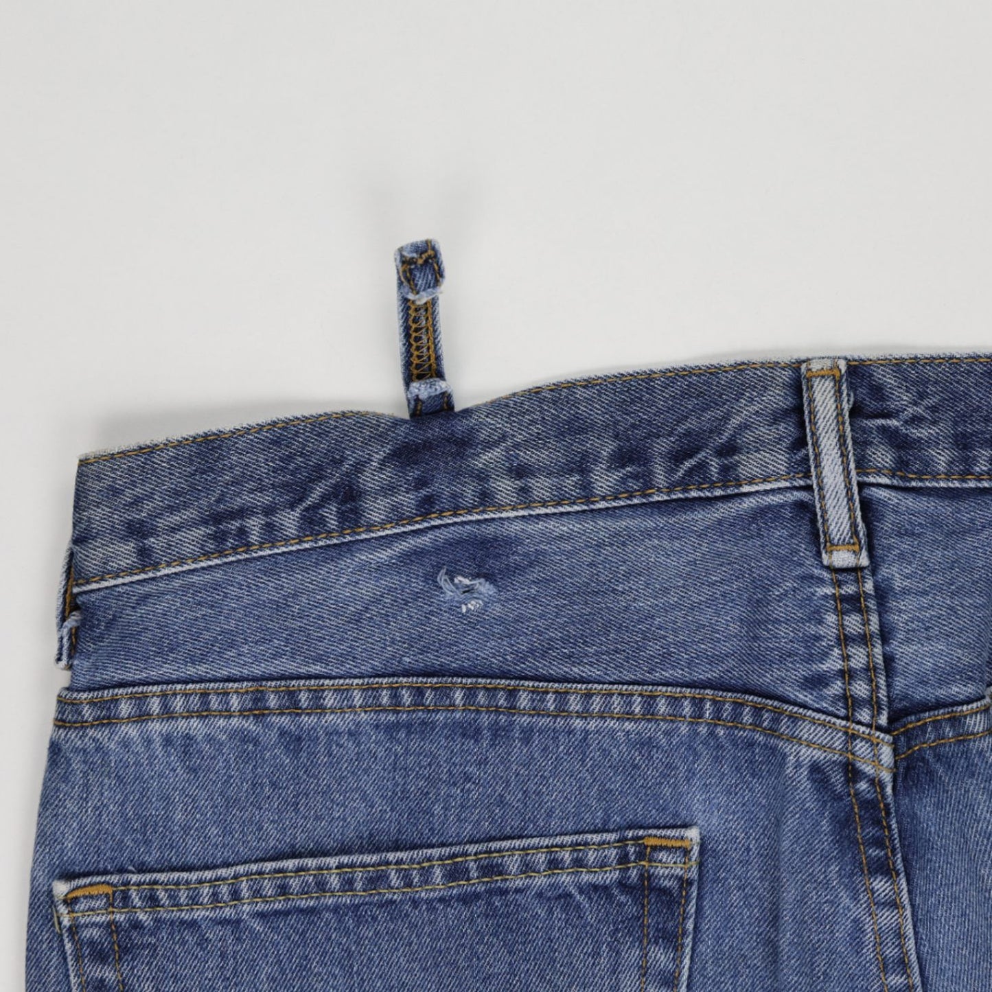Levi's 550 Vintage High Rise Distressed Denim Shorts Blue W38 100 Cotton