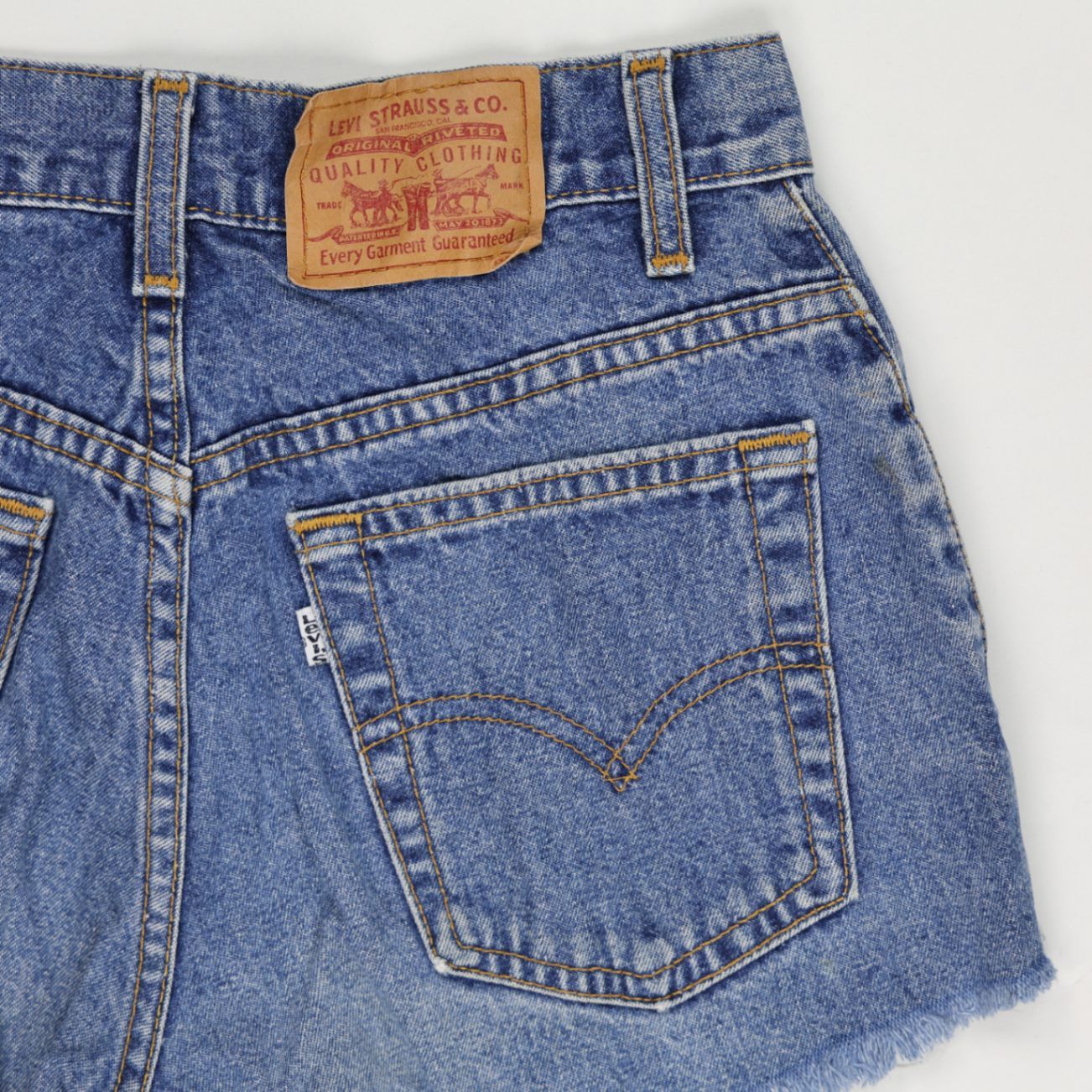Levi's Vintage High Waisted Denim Shorts Blue W26 7 Inseam Cotton