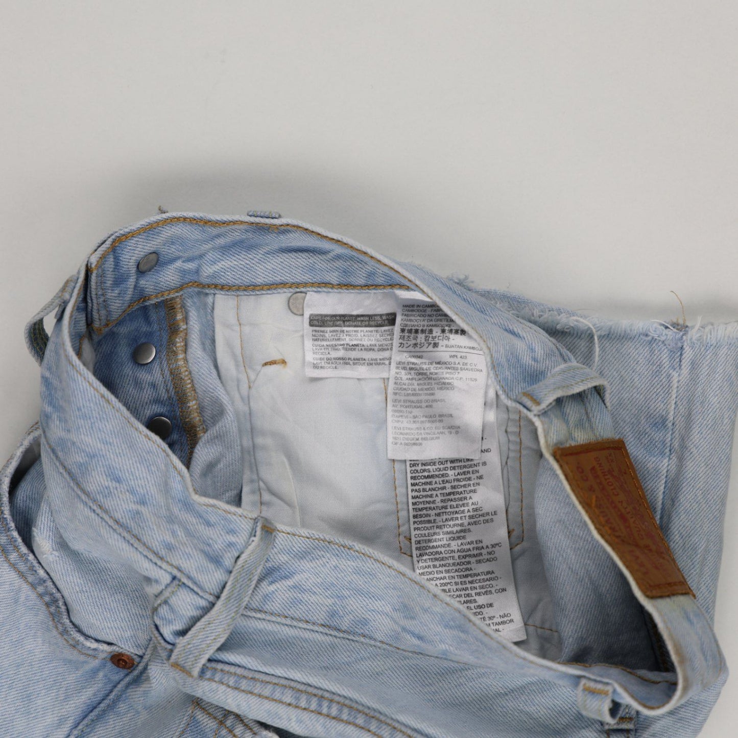Levi's 501 Vintage Light Blue Denim Shorts W31 7in Inseam Cotton