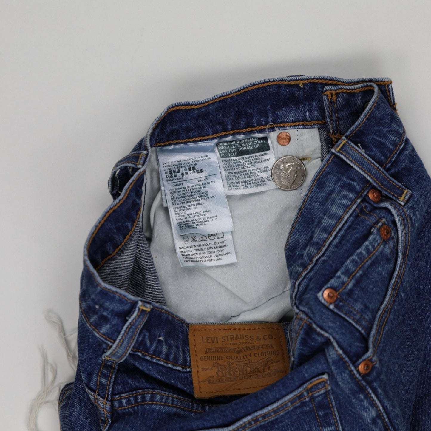 Levi's Womens Blue Distressed Cutoff Shorts Size 27 100 Cotton