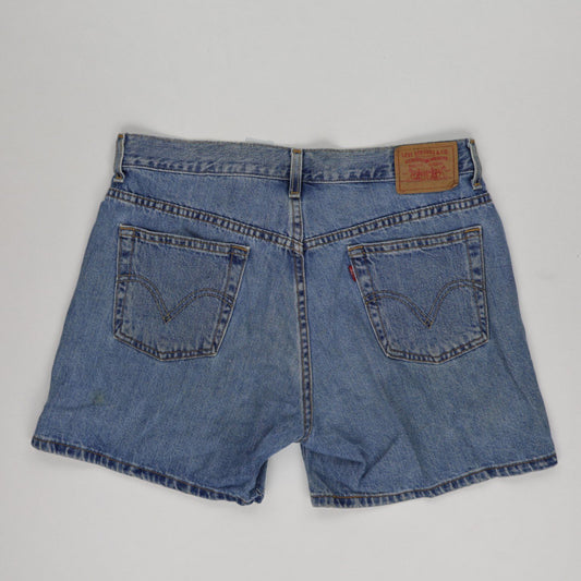 Levi's Vintage Women's Denim Shorts Blue Size 12 100% Cotton 11 Inch Inseam