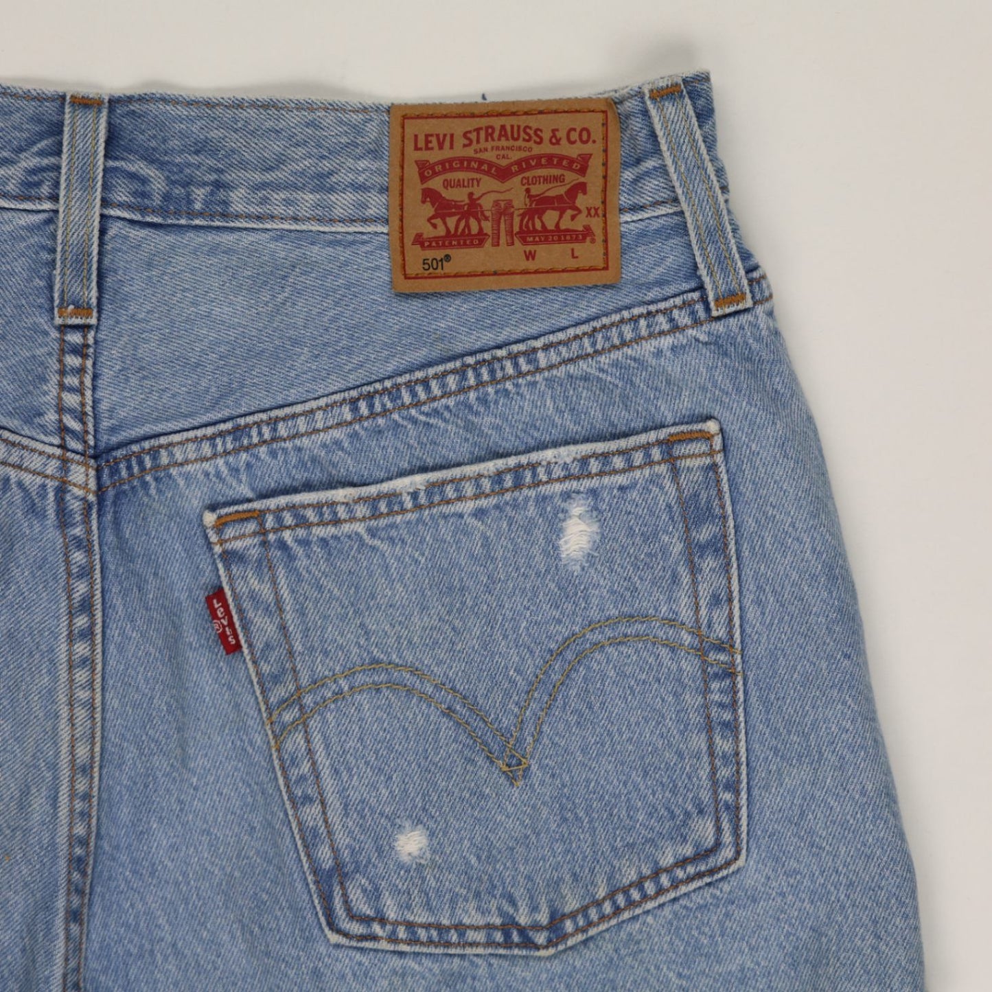 Levi's 501 High Waisted Denim Shorts Light Blue 28W Cotton Vintage