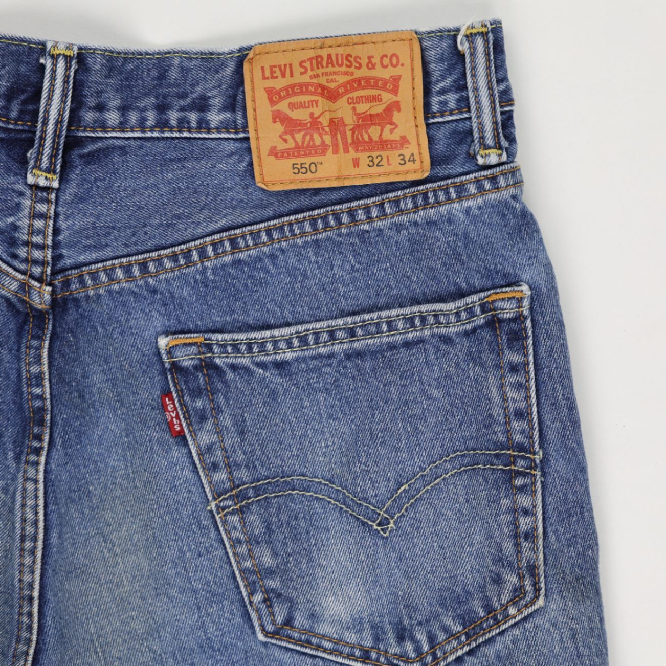 Levi's 550 Vintage Blue Denim Shorts W32 32 Inch Waist 100 Cotton Used Excellent Condition