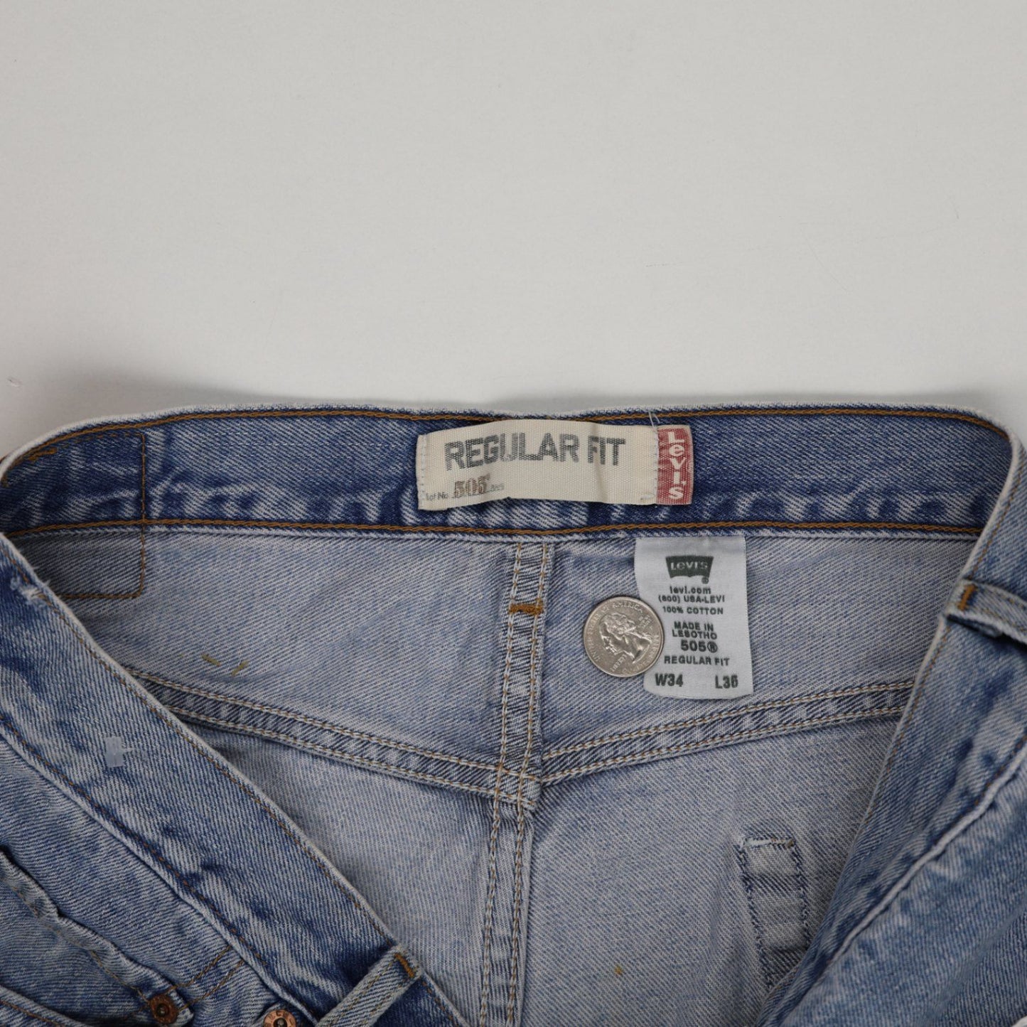 Levi's 505 Regular Fit High Waist Vintage Denim Cut Off Shorts W34 L36 Distressed Blue