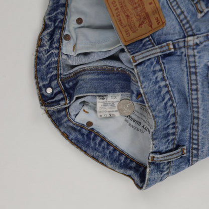 Levi's 550 Relaxed Fit High Waist Denim Shorts W33 Distressed Blue Cotton Vintage Style