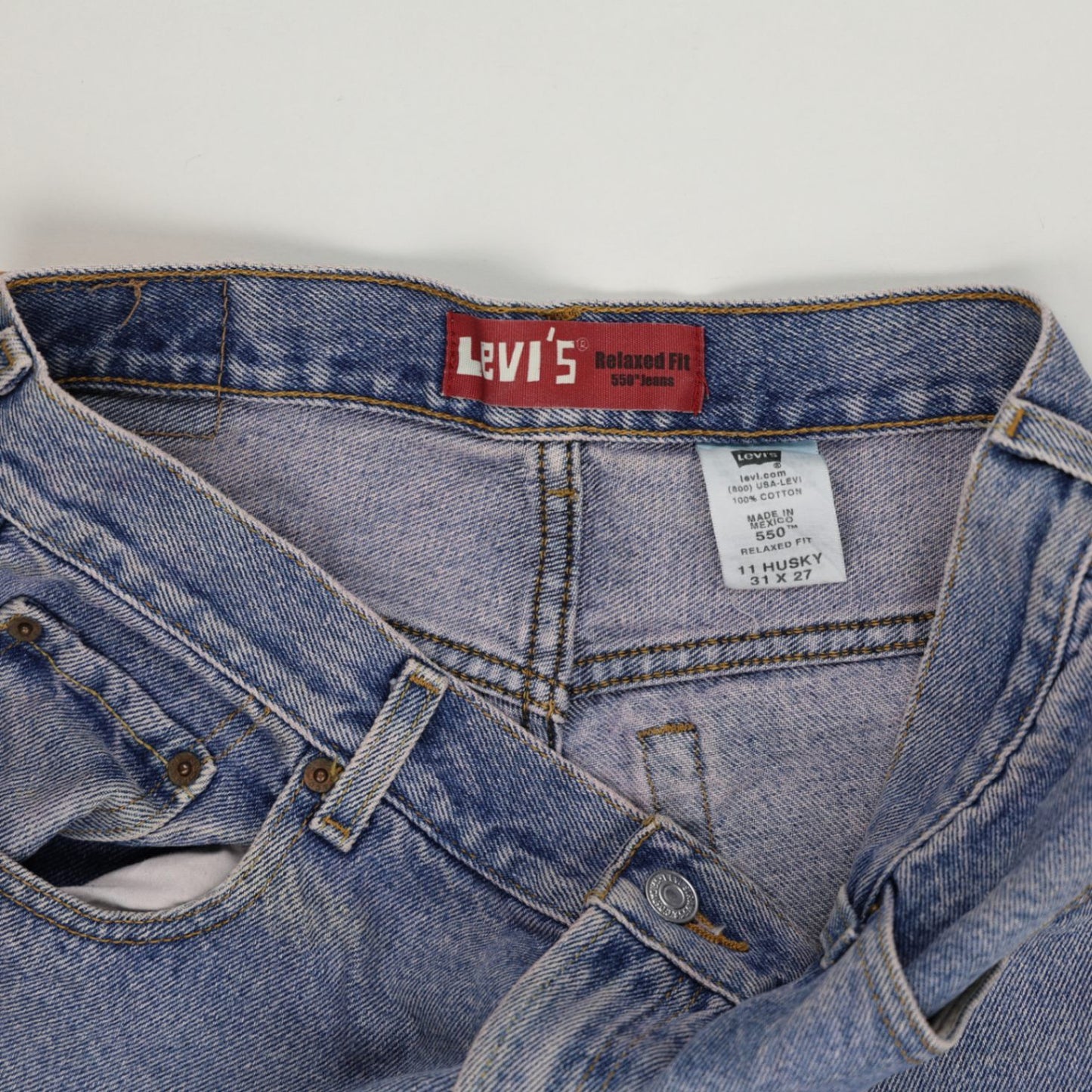 Levi's 550 Relaxed Fit Denim Distressed High Waisted Shorts, Size 27 Waist, Blue