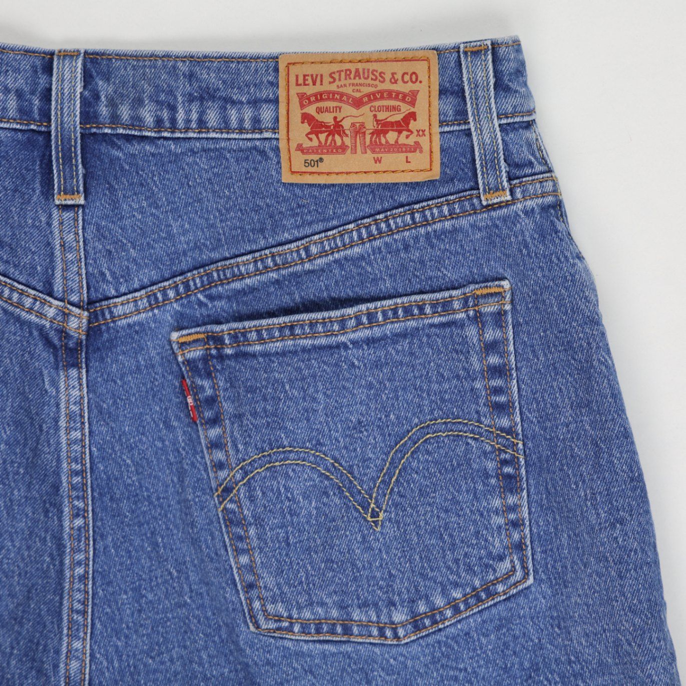 Levi's 501 High Rise Blue Denim Cut Off Shorts Distressed Frayed Hem Womens