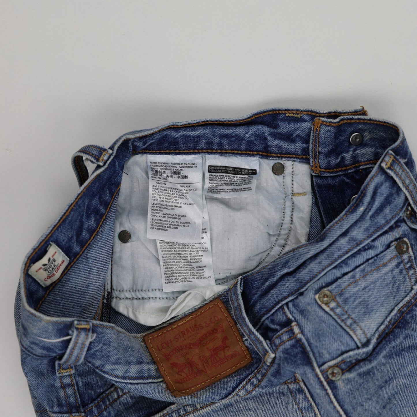 Levi's Womens 501 High Rise Distressed Denim Shorts Blue, Size 30 – Classic Cut Off Festival Jean Shorts