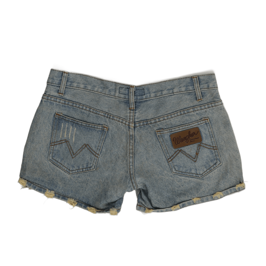 Wrangler Vintage Distressed Denim Shorts Womens Size L Light Blue Raw Hem Summer Staple