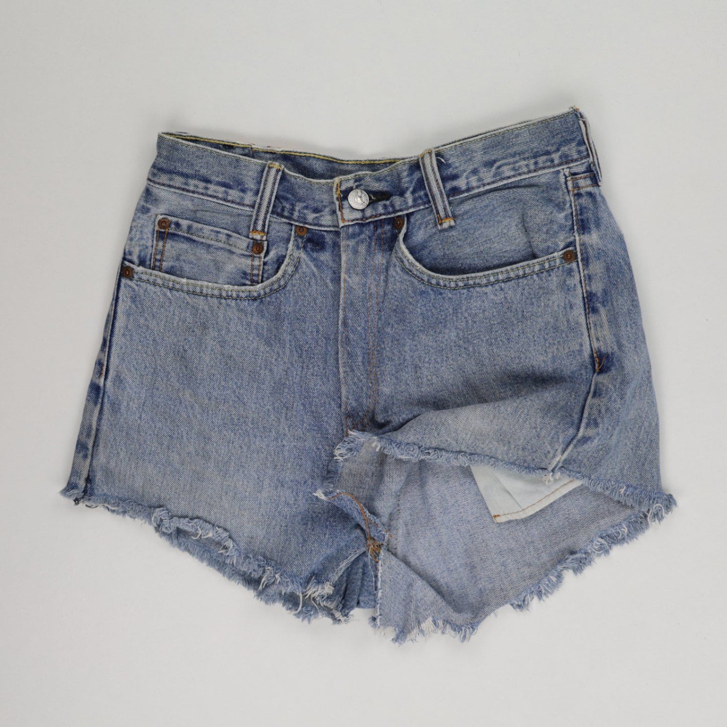 Levi's 559 Vintage High-Waisted Distressed Denim Shorts Blue Cotton W34 Relaxed Fit