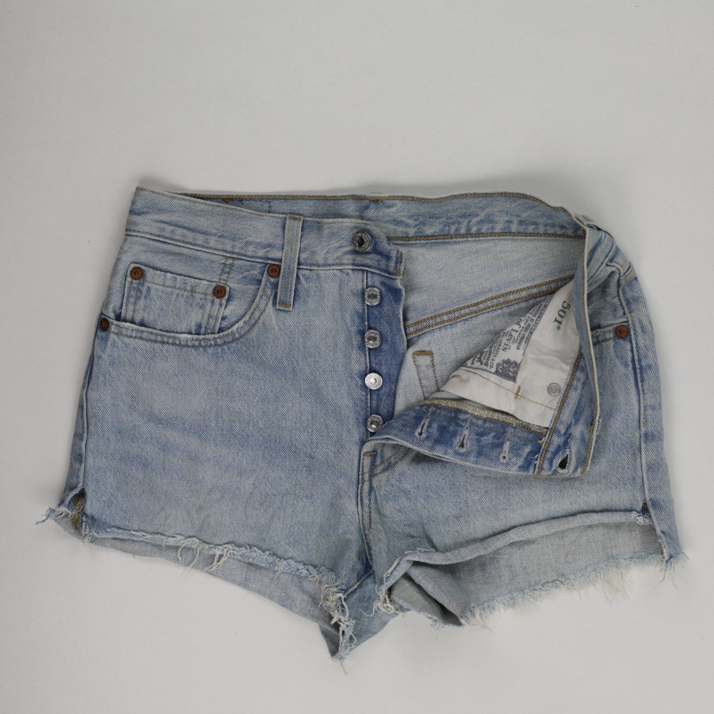 Levi's 501 Vintage Light Blue Denim High Waisted Cut Off Shorts Womens 28W Classic Summer
