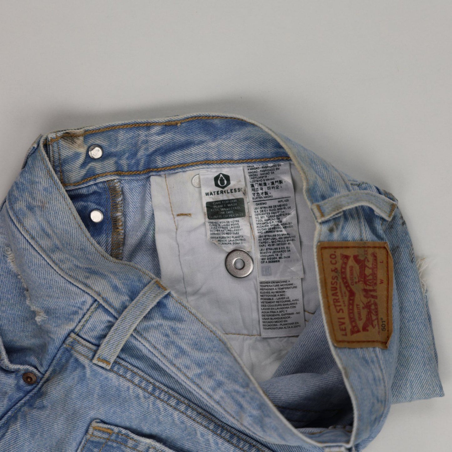 Levi's 501 High Waisted Distressed Denim Shorts Light Blue W31 Cotton Vintage