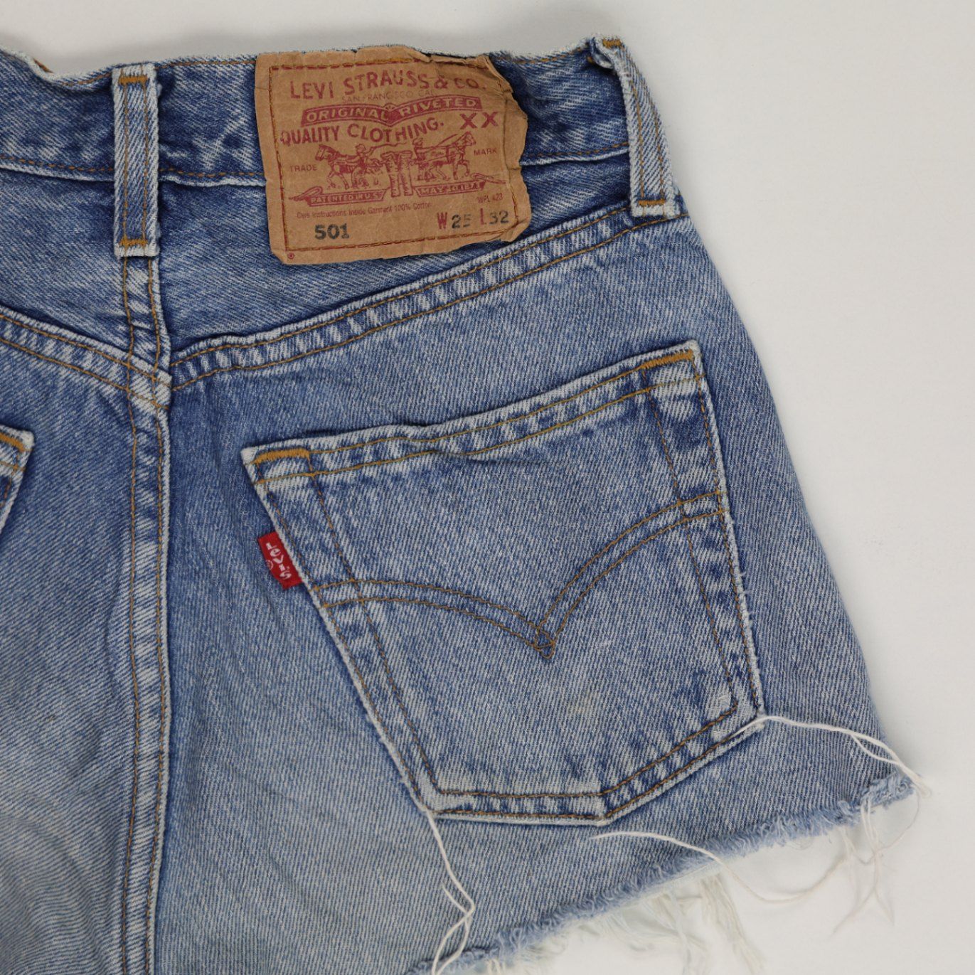 Levi's 501 Original High Waisted Denim Shorts Vintage Blue W25 L32 Cotton