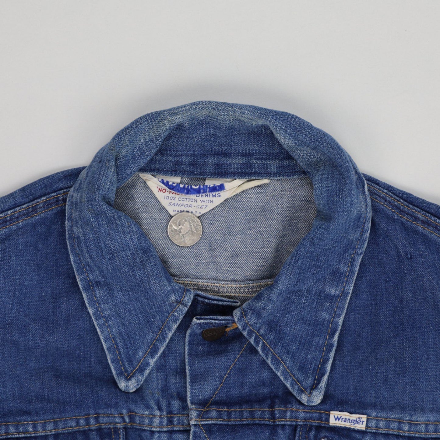 Wrangler Vintage Denim Jacket Blue Large 100% Cotton Collared