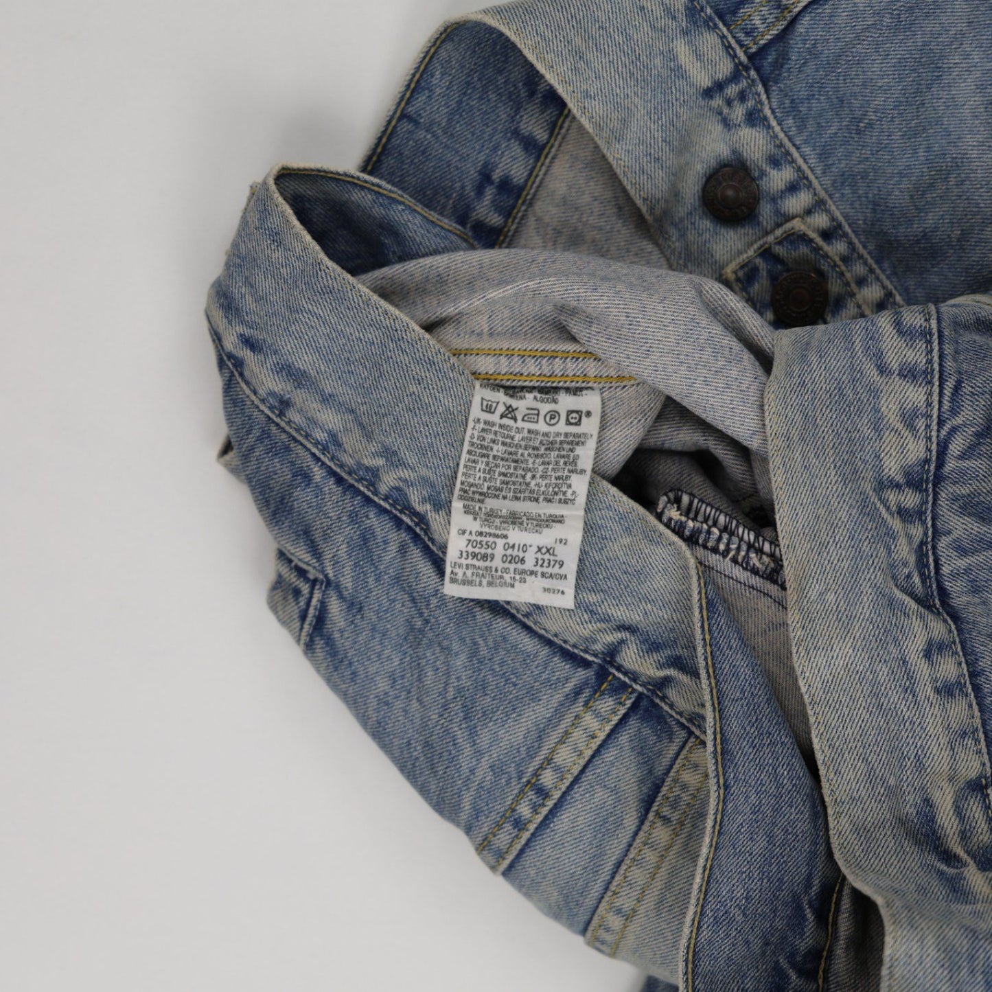 Levi's 70550 Vintage Light Blue Denim Trucker Jacket XXL Cotton Collared
