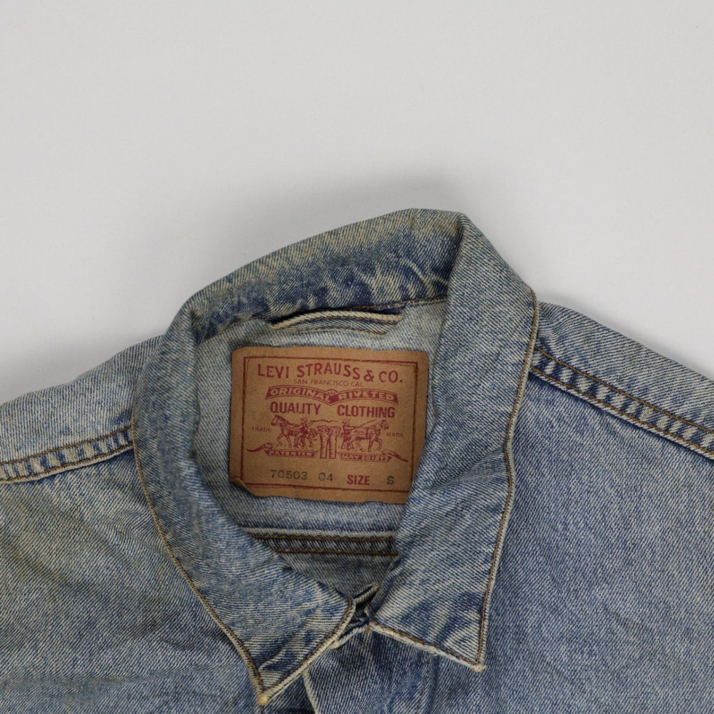 Levi's Vintage Light Blue Denim Trucker Jacket Men's Small 100% Cotton Collared