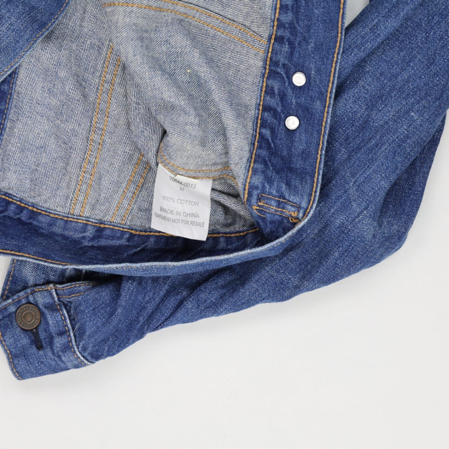 Levi's Vintage Blue Denim Jacket Medium 100% Cotton Collared