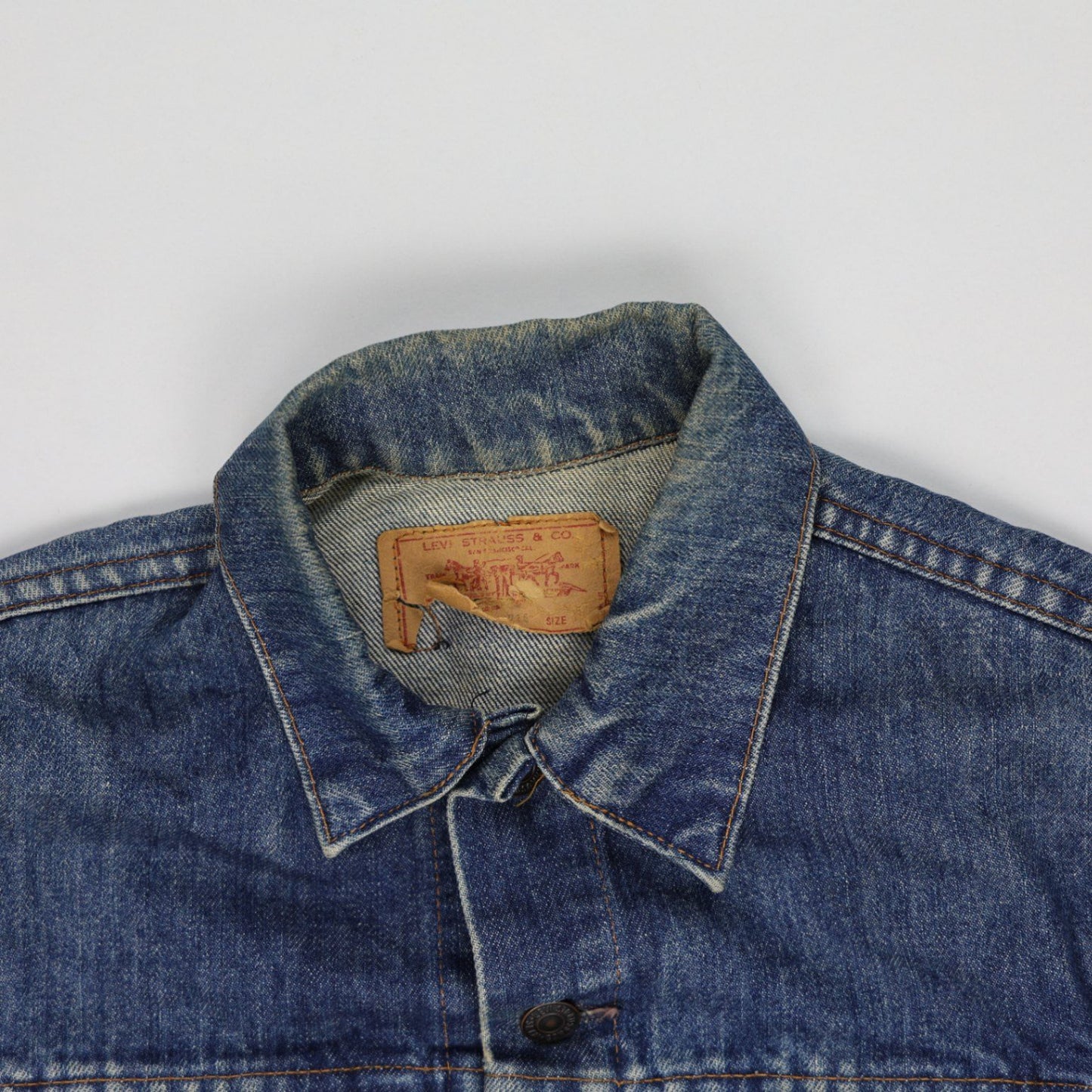 Levi's Vintage Indigo Blue Denim Trucker Jacket Medium Cotton