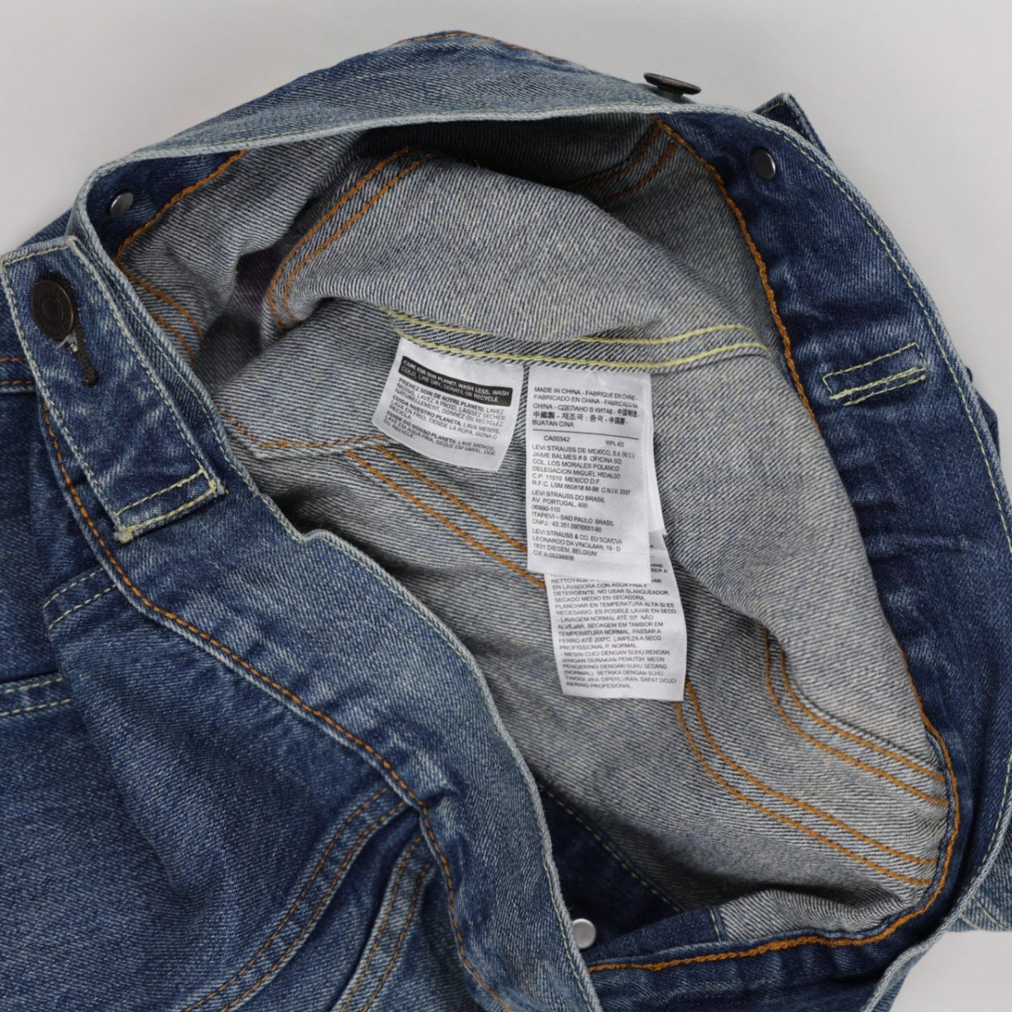 Levi's PRIDE Rainbow Vintage Wash Denim Jacket Small Blue Cotton Unisex