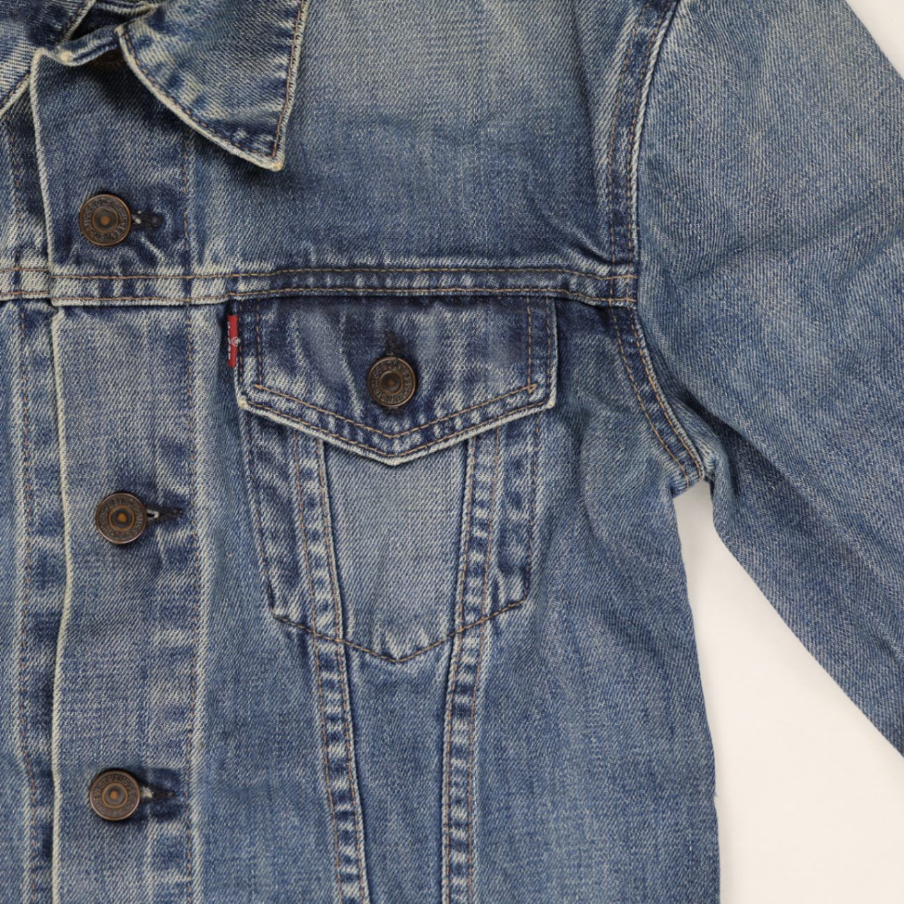 Levi's Vintage Medium Blue Denim Trucker Jacket Women's Medium Cotton