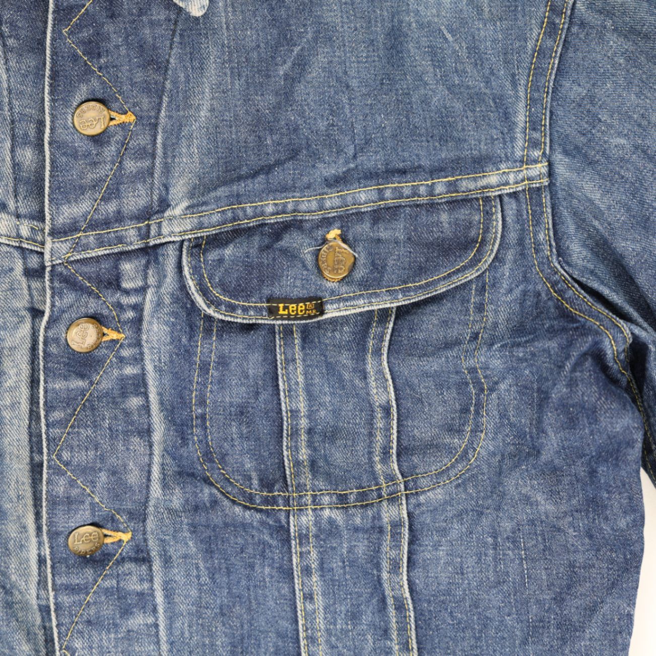 Lee Vintage Blue Denim Jacket Medium Cotton Denim Collared Neckline