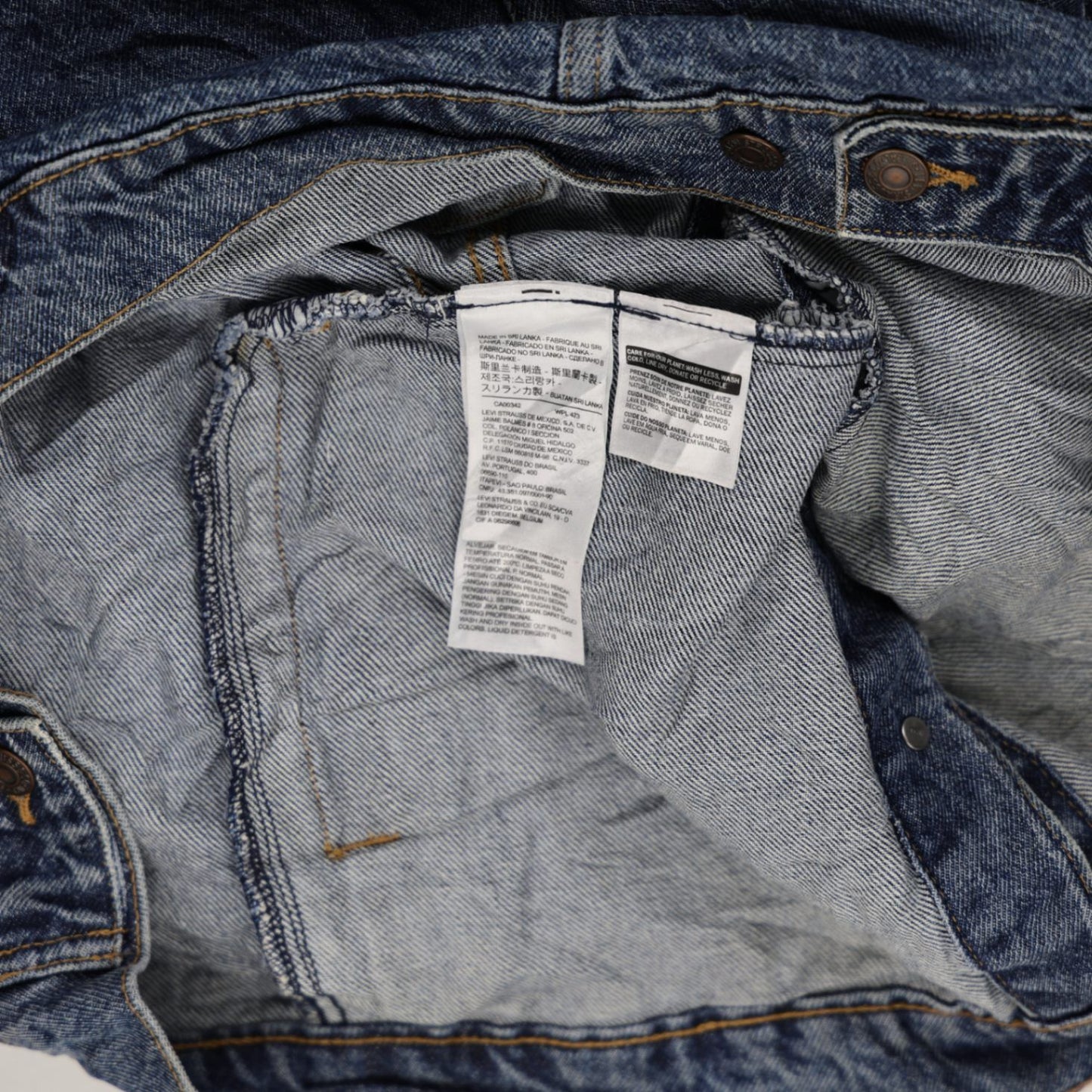Levi's Denim Jacket Blue XL 100% Cotton Vintage Collared