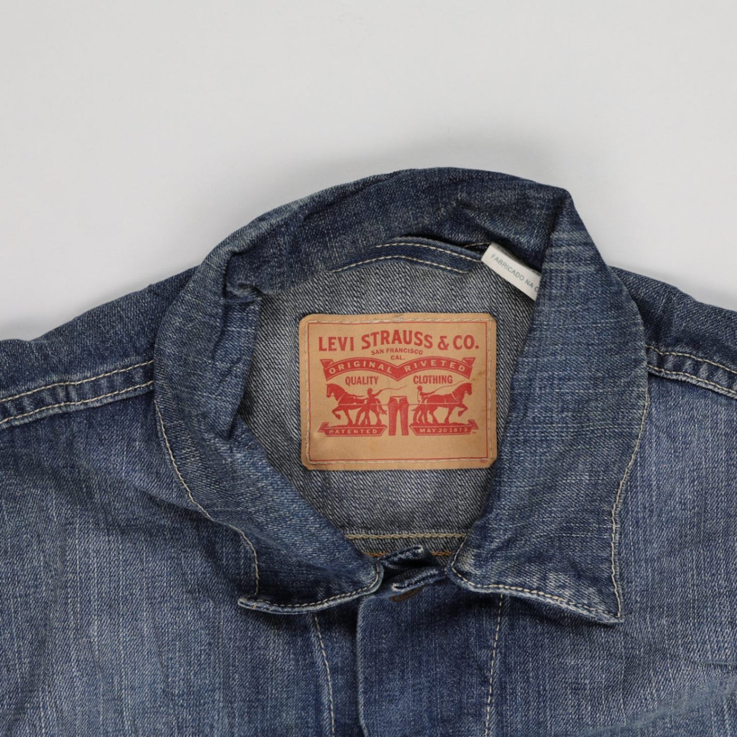 Levi's Vintage Denim Trucker Jacket Indigo Blue Medium Cotton